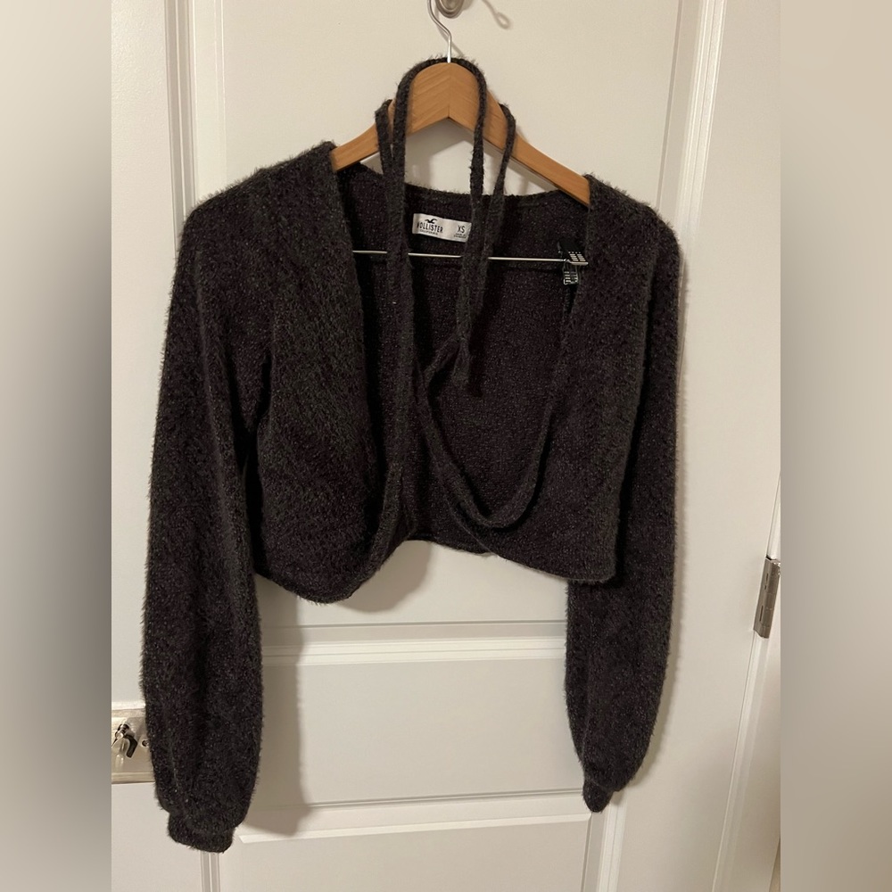 Hollister gray wrap sweater, beautiful xsmall women’s